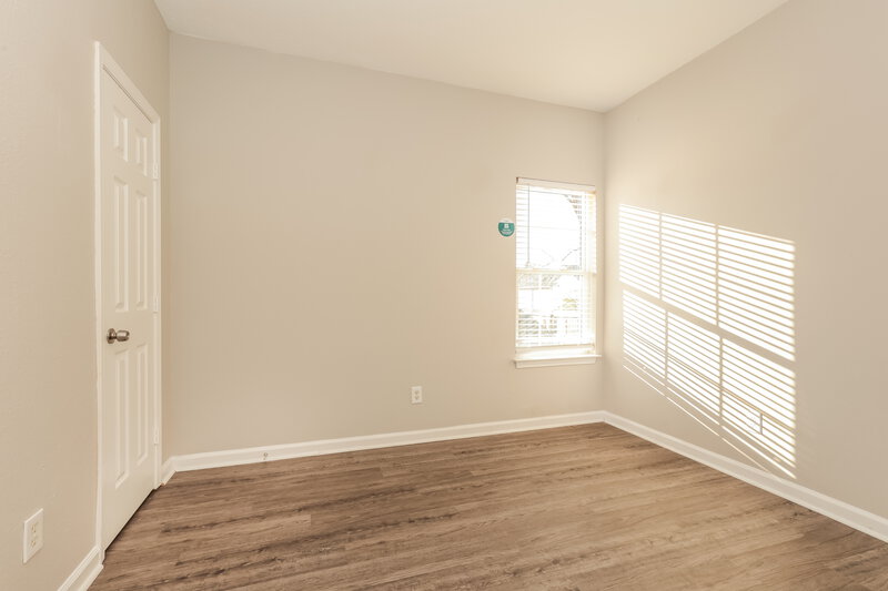 1,980/Mo, 1207 Larzelere Ln La Vergne, TN 37086 Bedroom View 2