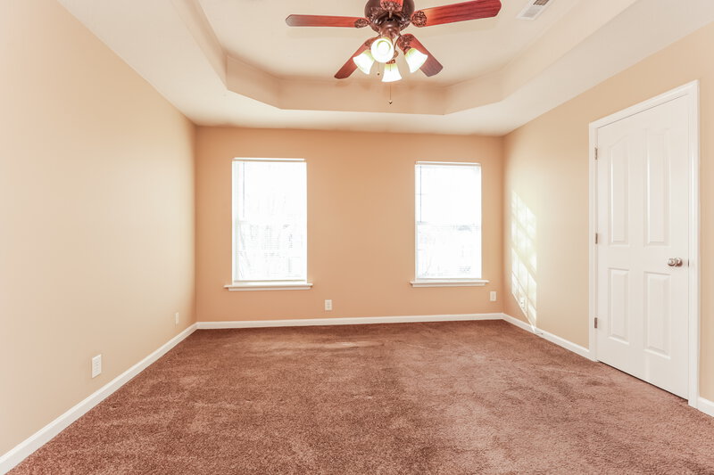 1,860/Mo, 1008 Cheryl Ln La Vergne, TN 37086 Main Bedroom View 2