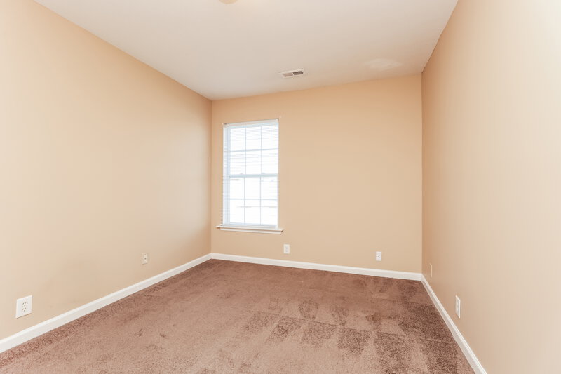 1,860/Mo, 1008 Cheryl Ln La Vergne, TN 37086 Bedroom View