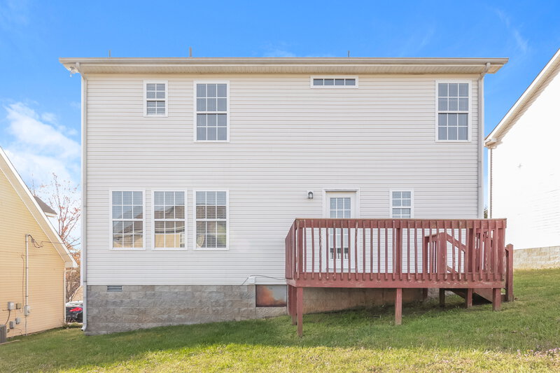 1,860/Mo, 1008 Cheryl Ln La Vergne, TN 37086 Rear View