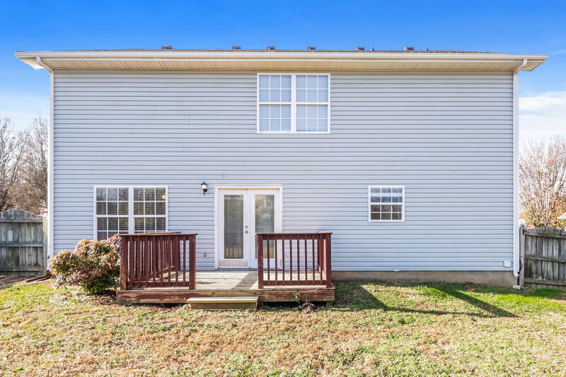 2,080/Mo, 1523 Waxman Dr La Vergne, TN 37086 Rear View