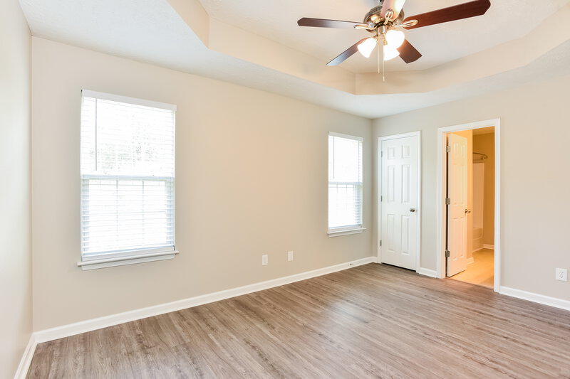 1,820/Mo, 134 Lyndhurst Dr La Vergne, TN 37086 Main Bedroom View