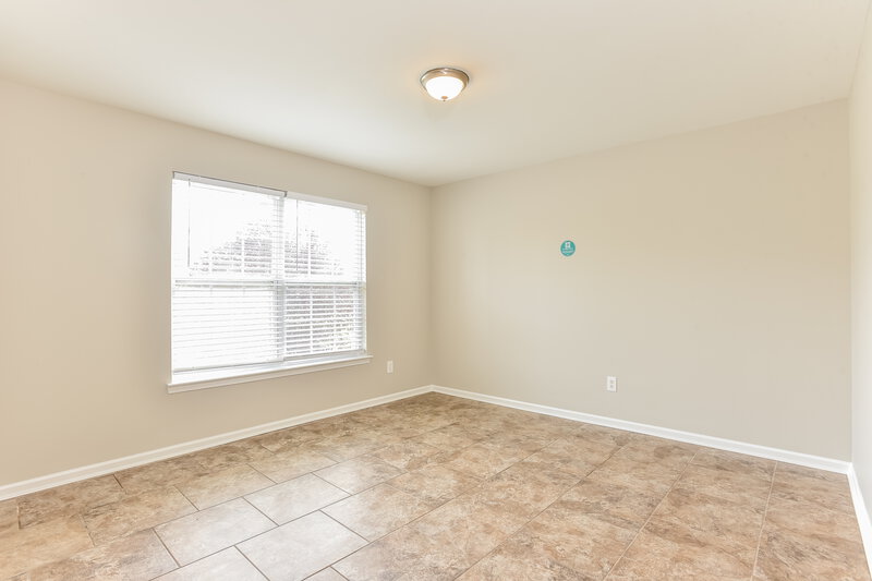 2,520/Mo, 165 Lyndhurst Dr La Vergne, TN 37086 Dining Room View