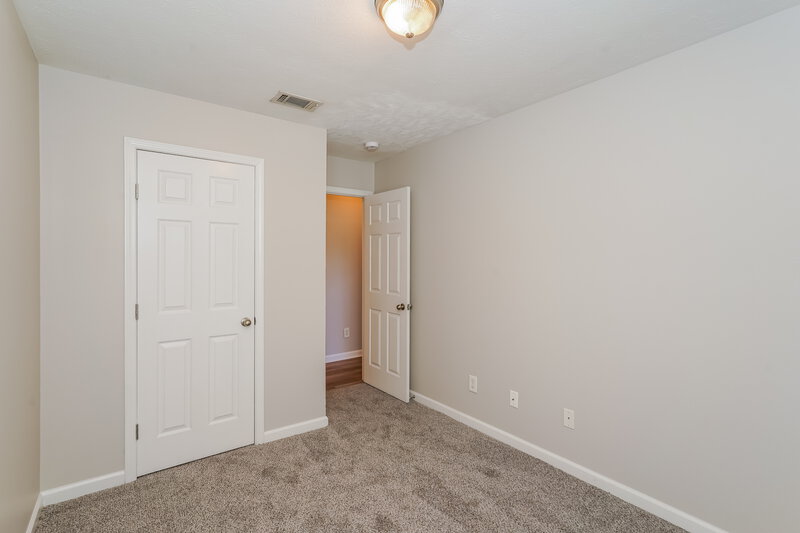 1,545/Mo, 8028 Logan Dr La Vergne, TN 37086 Bedroom View