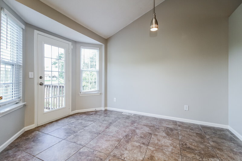 2,035/Mo, 604 Cahaba Ct Mount Juliet, TN 37122 Dining Room View 2