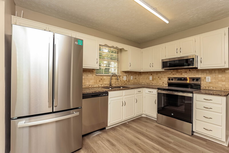 2,085/Mo, 1610 Cedar Tree Ln Mount Juliet, TN 37122 Kitchen View