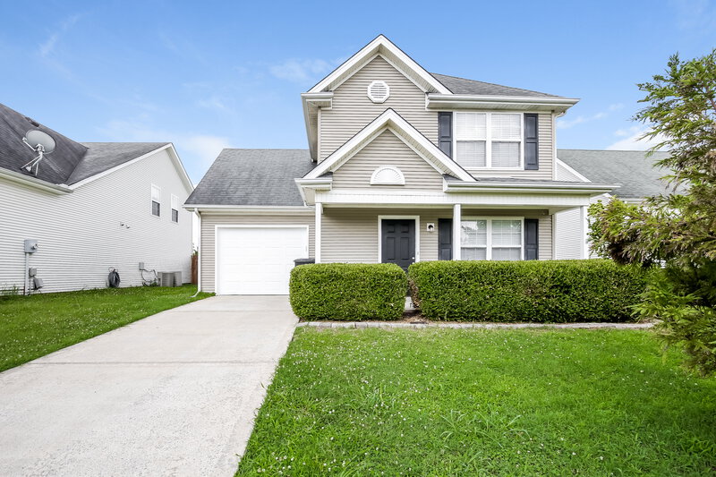 2,055/Mo, 1440 Westview Dr Murfreesboro, TN 37128 External View
