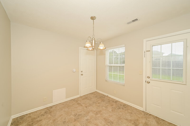 1,965/Mo, 1440 Westview Dr Murfreesboro, TN 37128 Dining Room View
