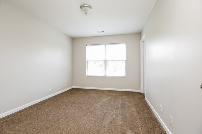 2,055/Mo, 1440 Westview Dr Murfreesboro, TN 37128 Bedroom View 4