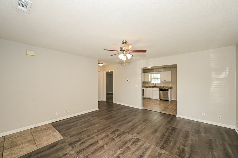 1,910/Mo, 2611 Hawk Eye Ct Murfreesboro, TN 37128 Living Room View