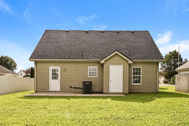 1,910/Mo, 2611 Hawk Eye Ct Murfreesboro, TN 37128 Rear View 2