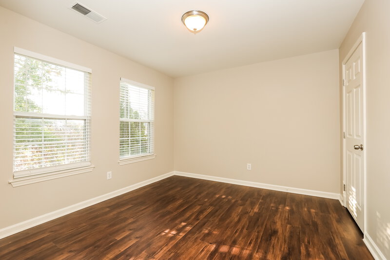 2,500/Mo, 398 Roxie Ct Murfreesboro, TN 37128 Bedroom View 2