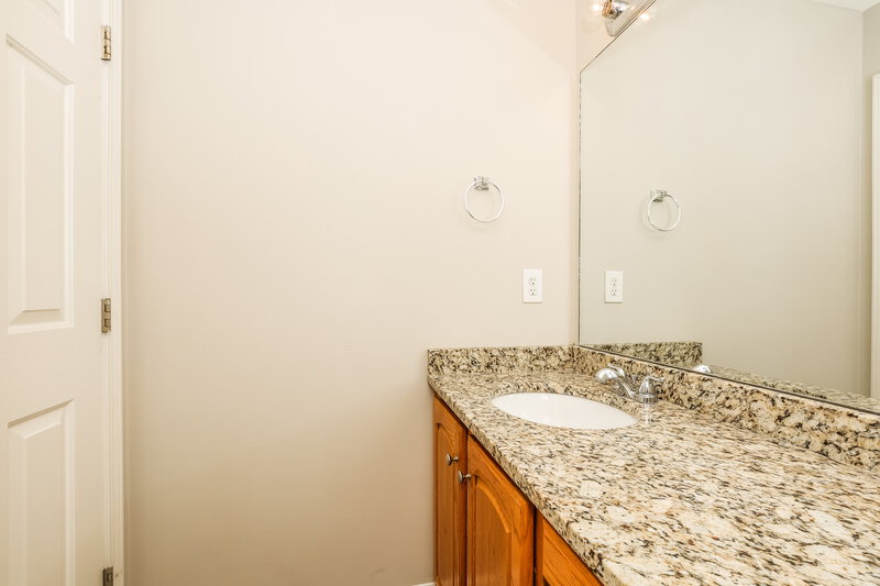 2,500/Mo, 398 Roxie Ct Murfreesboro, TN 37128 Powder Room View
