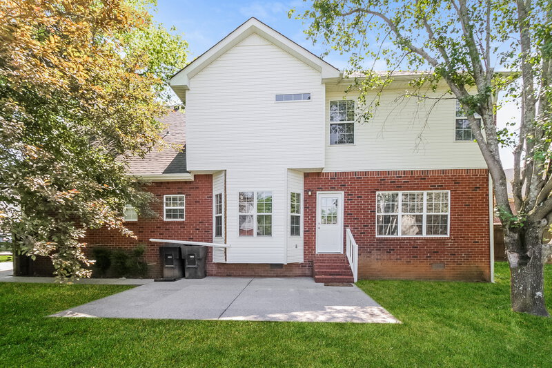 2,500/Mo, 398 Roxie Ct Murfreesboro, TN 37128 Rear View 3