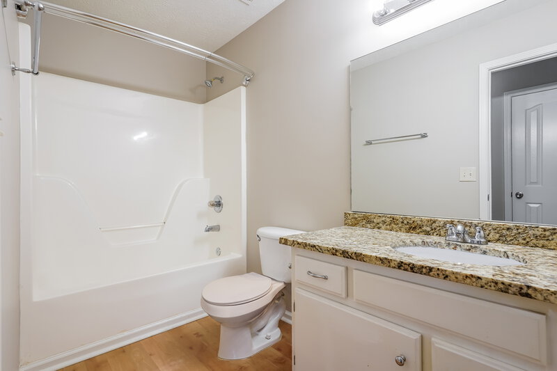 2,215/Mo, 2907 Weybridge Dr Murfreesboro, TN 37128 Bathroom View