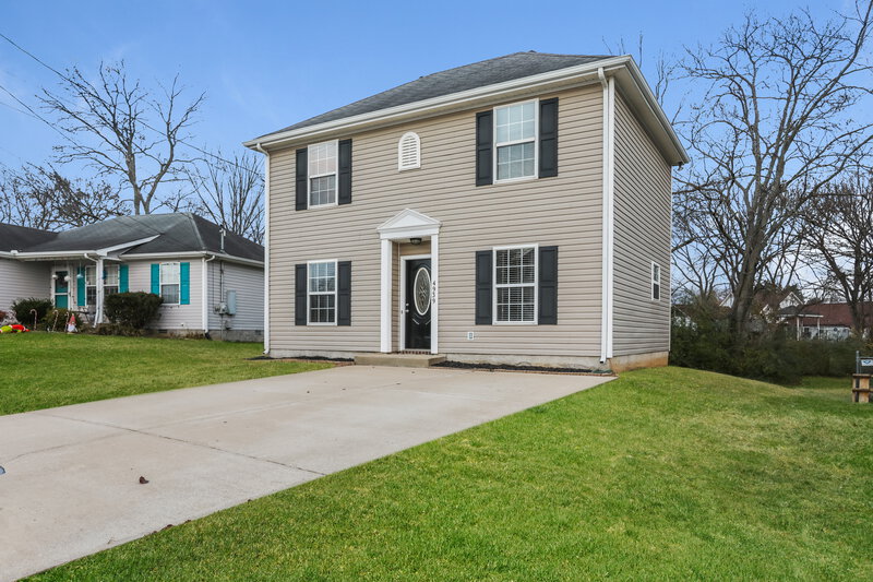 2,120/Mo, 4939 Camborne Circle Murfreesboro, TN 37129 Front View