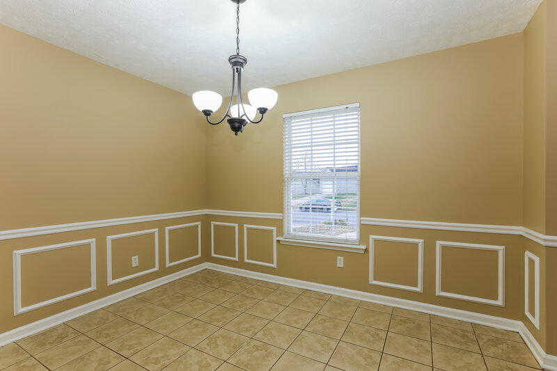 2,120/Mo, 4939 Camborne Circle Murfreesboro, TN 37129 Dining Room View