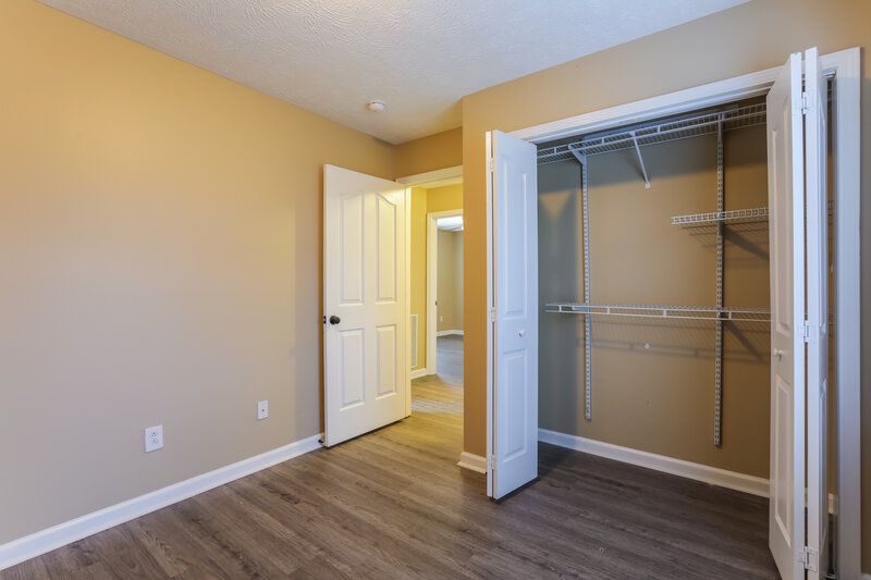 2,120/Mo, 4939 Camborne Circle Murfreesboro, TN 37129 Bedroom View 2