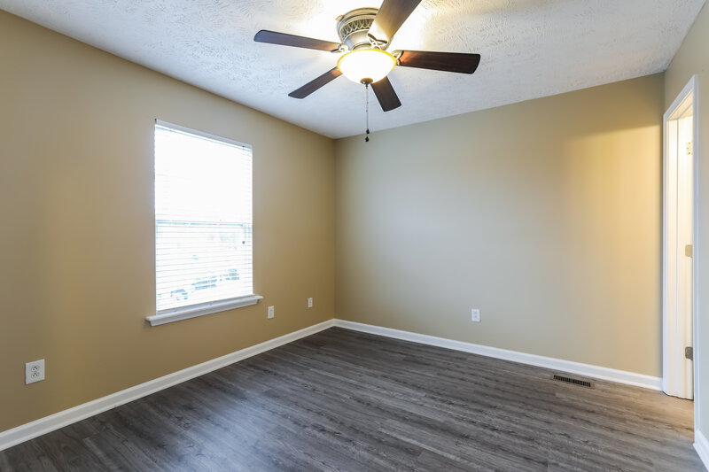 2,120/Mo, 4939 Camborne Circle Murfreesboro, TN 37129 Bedroom View 3