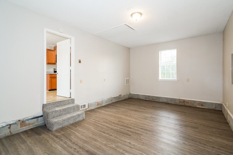 2,970/Mo, 206 Sierra Dr Murfreesboro, TN 37129 Family Room View