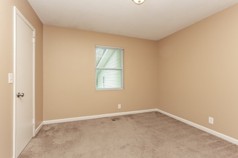 1,990/Mo, 2214 Norman Ave Murfreesboro, TN 37130 Bedroom View