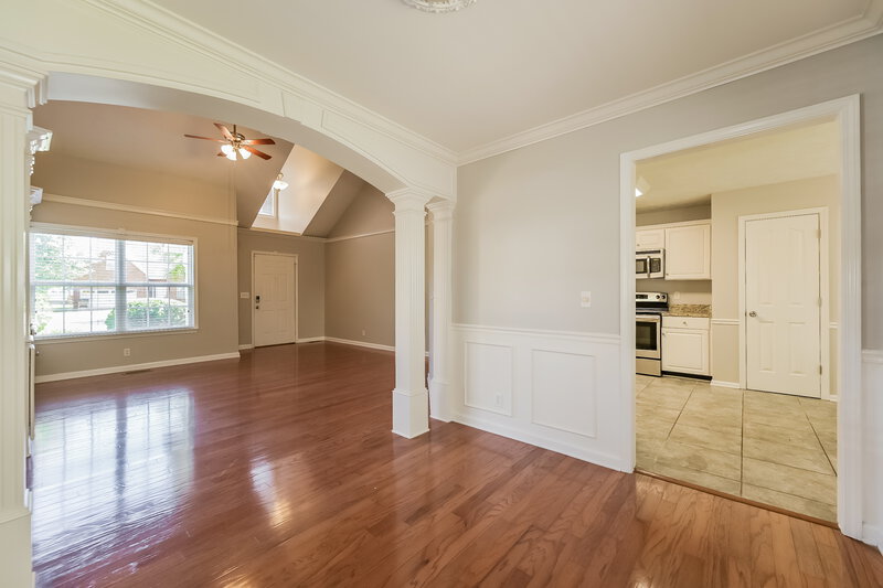 2,945/Mo, 2521 Kilkenny Ct Murfreesboro, TN 37130 Dining Room View