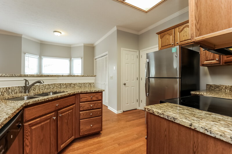 2,785/Mo, 1472 Aaronwood Dr Old Hickory, TN 37138 Kitchen View 2