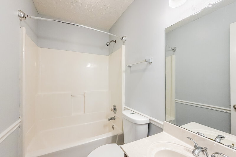 2,285/Mo, 608 Winthrop Ave Smyrna, TN 37167 Bathroom View