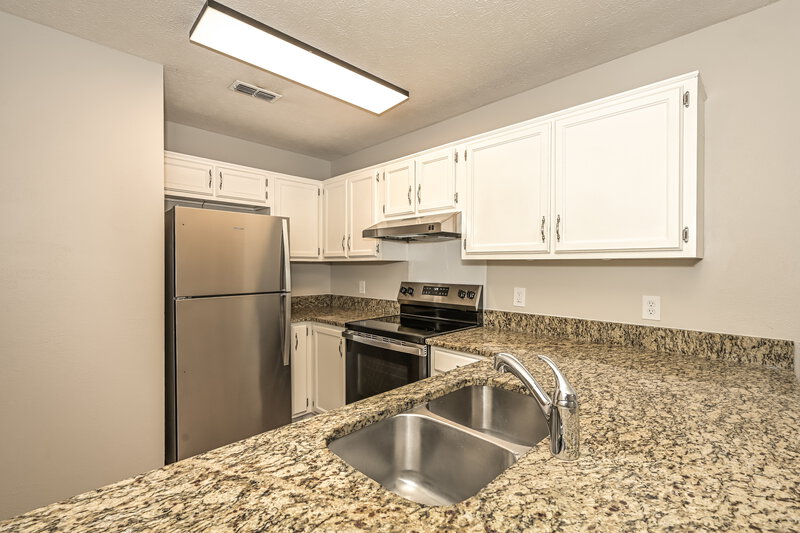 1,965/Mo, 211 Hunters Chase Dr Smyrna, TN 37167 Kitchen View
