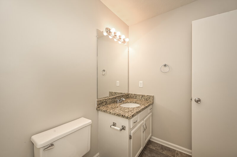 1,965/Mo, 211 Hunters Chase Dr Smyrna, TN 37167 Bathroom View
