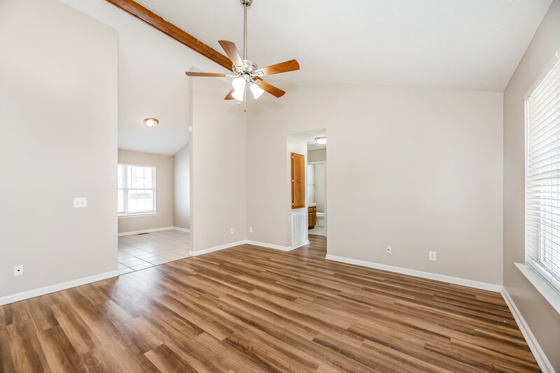 1,925/Mo, 420 Wildwood Dr Smyrna, TN 37167 Living Room View