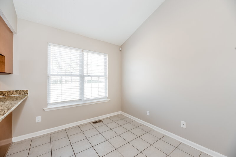 1,925/Mo, 420 Wildwood Dr Smyrna, TN 37167 Dining Room View