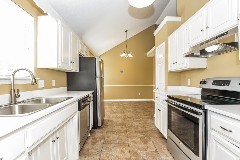 2,760/Mo, 1011 Norwood Ct Smyrna, TN 37167 Kitchen View 2