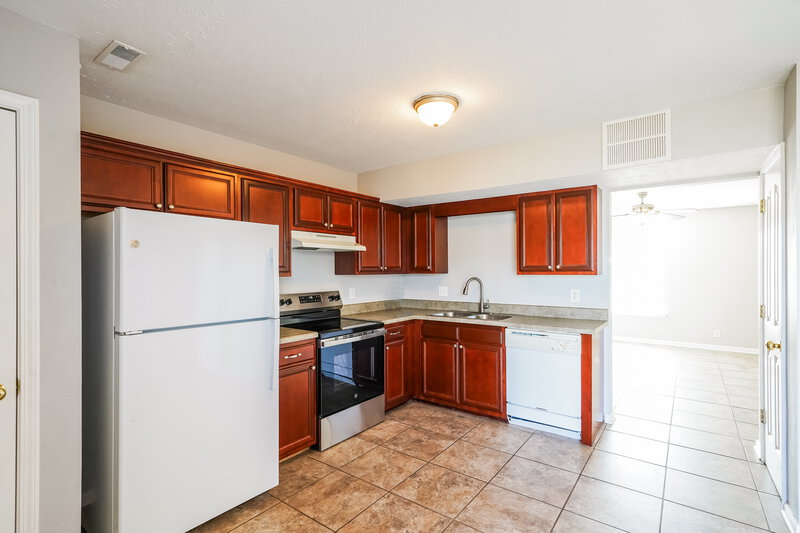 0/Mo, 675 Legacy Dr Smyrna, TN 37167 Kitchen View