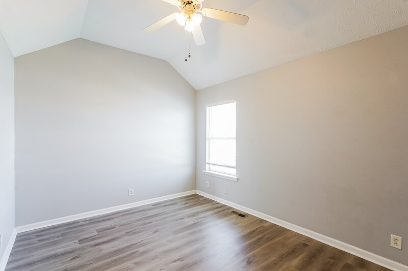 0/Mo, 675 Legacy Dr Smyrna, TN 37167 Main Bedroom View 2