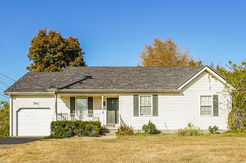 2,600/Mo, 417 Country Village Dr Smyrna, TN 37167 External View