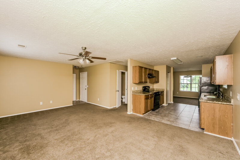2,290/Mo, 3000 Ewingdale Dr Nashville, TN 37207 Dining Room View 2