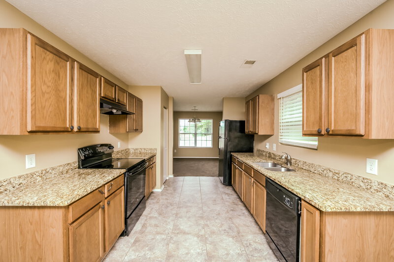 2,290/Mo, 3000 Ewingdale Dr Nashville, TN 37207 Kitchen View