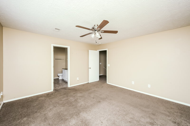 2,290/Mo, 3000 Ewingdale Dr Nashville, TN 37207 Main Bedroom View