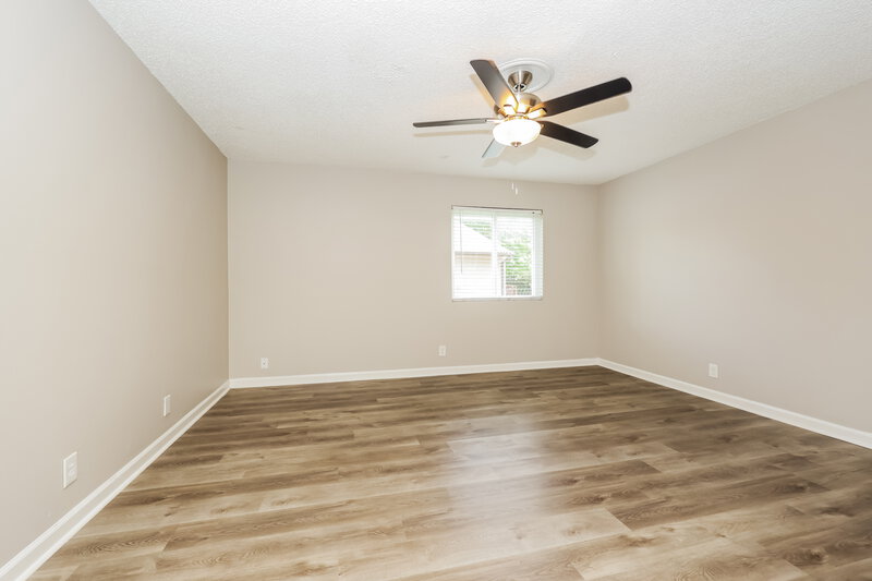 1,930/Mo, 252 Cedarmont Circle Nashville, TN 37211 Main Bedroom View