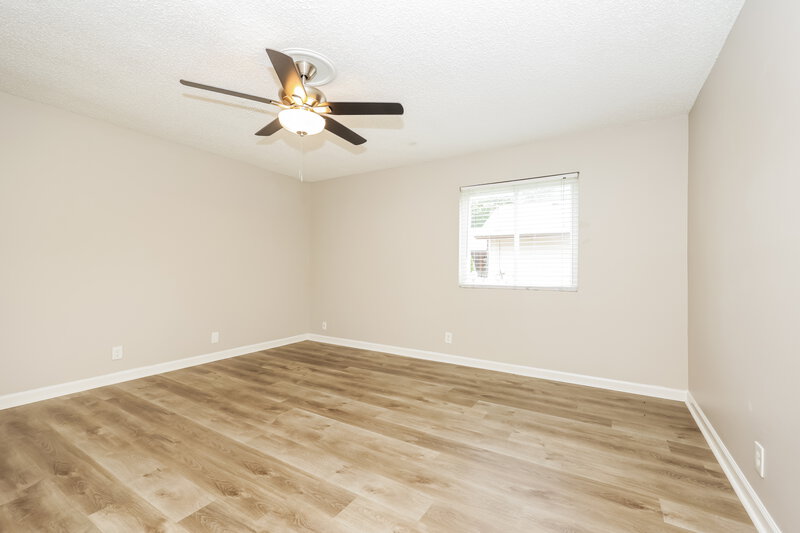 1,930/Mo, 252 Cedarmont Circle Nashville, TN 37211 Main Bedroom View 2