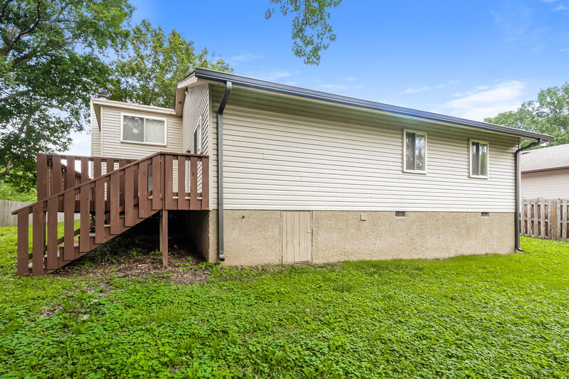 1,930/Mo, 252 Cedarmont Circle Nashville, TN 37211 Rear View