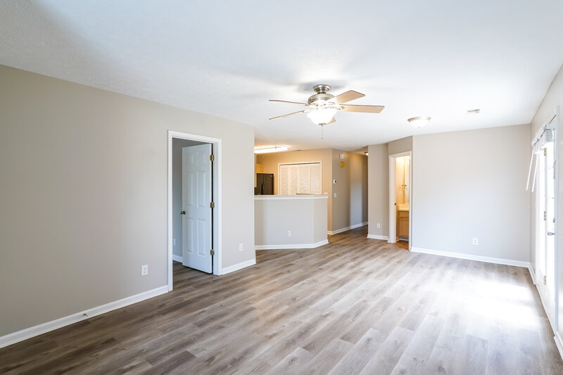 2,140/Mo, 2538 Sonar St Nashville, TN 37214 Living Room View 2