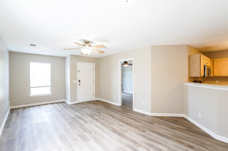 2,140/Mo, 2538 Sonar St Nashville, TN 37214 Living Room View 3