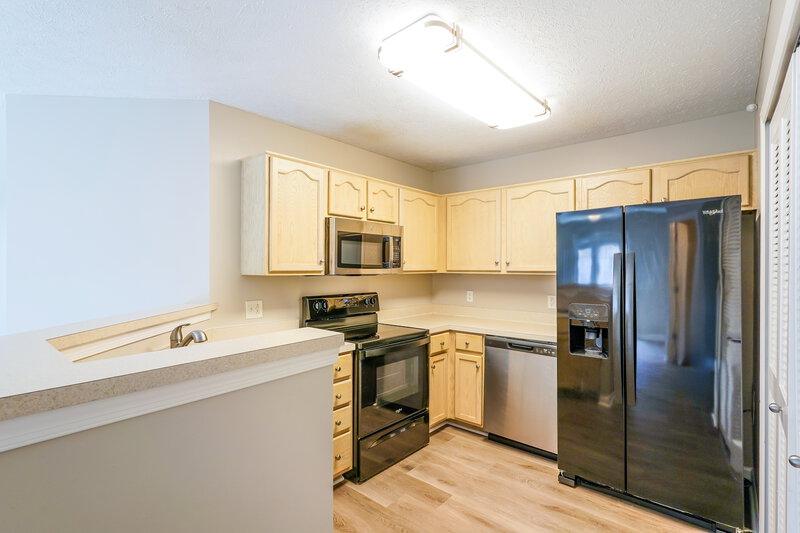 2,140/Mo, 2538 Sonar St Nashville, TN 37214 Kitchen View
