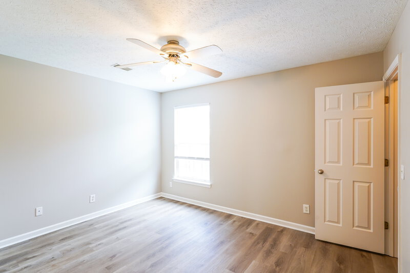 2,140/Mo, 2538 Sonar St Nashville, TN 37214 Main Bedroom View