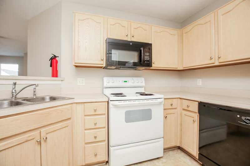 2,285/Mo, 2538 Sonar St Nashville, TN 37214 Kitchen View 2