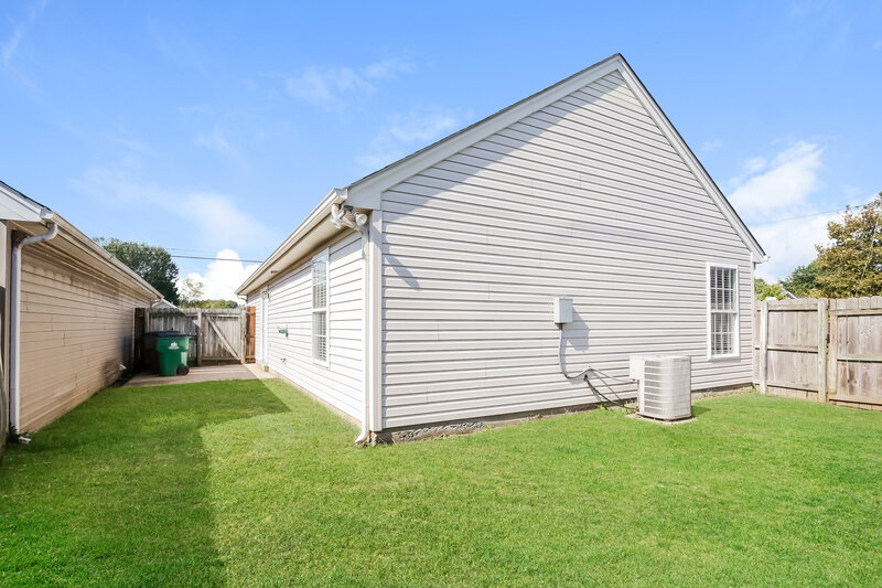 2,285/Mo, 2538 Sonar St Nashville, TN 37214 Rear View