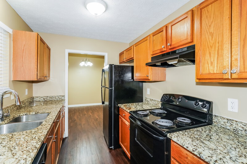 1,855/Mo, 1417 Quail Run Nashville, TN 37214 Kitchen View 2
