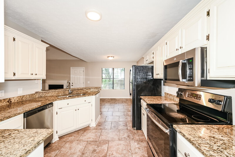 2,425/Mo, 3656 Burwick Pl Antioch, TN 37013 Kitchen View 2